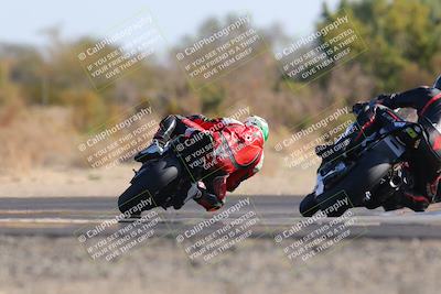 media/Dec-18-2022-SoCal Trackdays (Sun) [[8099a50955]]/Turn 7 Backside (1125am)/